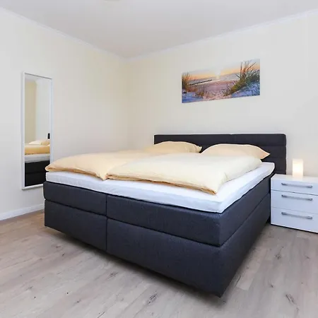 Haus Meerzeit דירה *