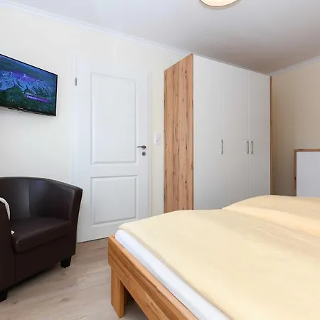 Haus Meerzeit Apartment Bensersiel